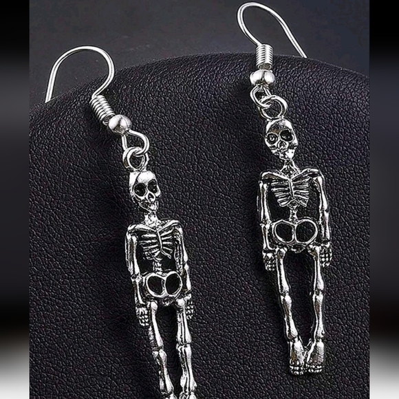Fashion Jewelry Jewelry - ⬆️💲10 BuNdLEd ⬆️HALLOWEEN! Skeleton Dangle Earrings in Silver